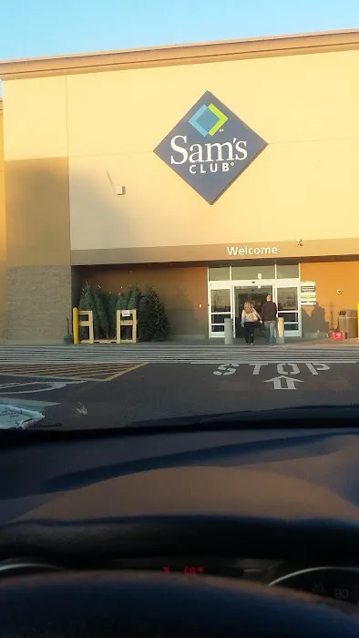 Sam's Club 0