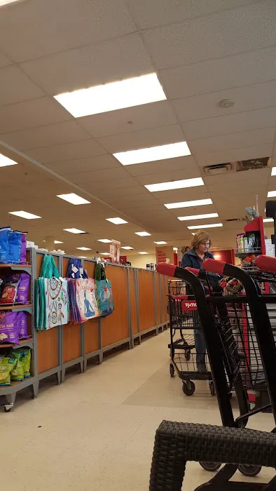 T.J. Maxx 7