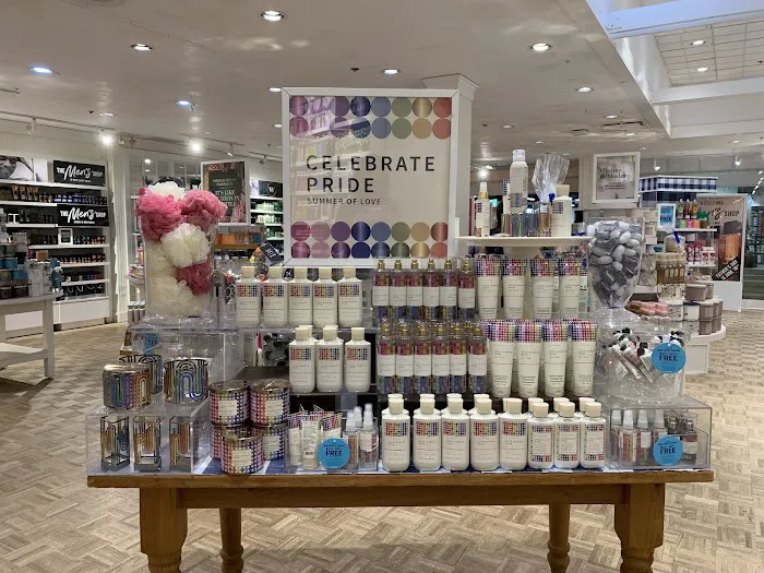 Bath & Body Works 2