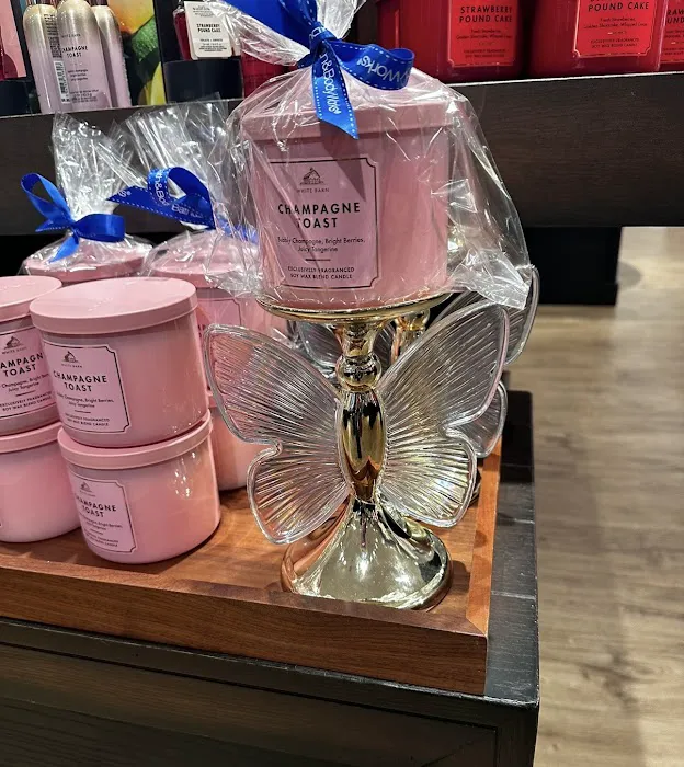 Bath & Body Works 4