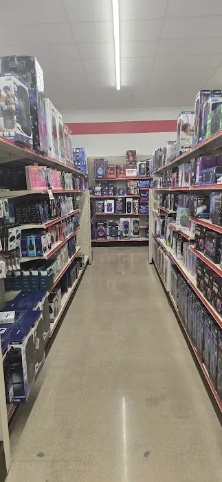 Roses Discount Store 4
