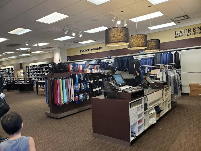 Men's Wearhouse 0