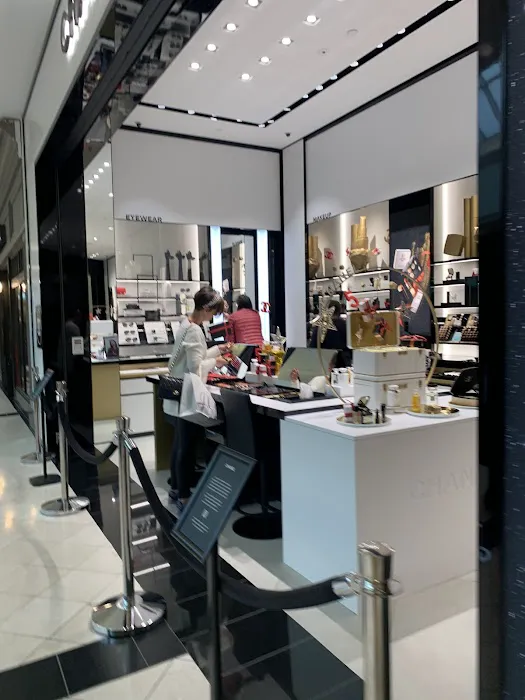 CHANEL FRAGRANCE AND BEAUTY BOUTIQUE 2