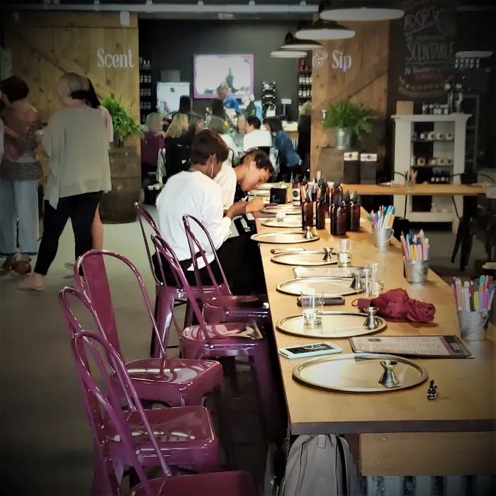 Scent & Sip 8