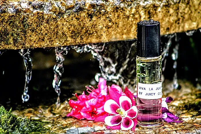 Smelling Pleasures 6
