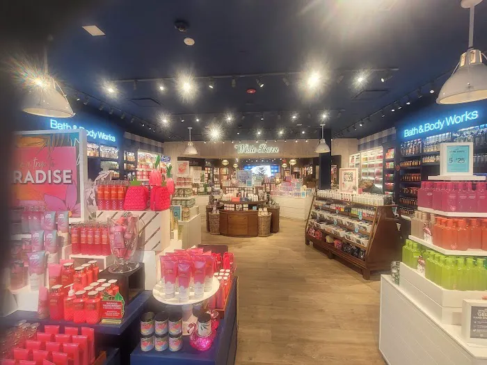 Bath & Body Works 2