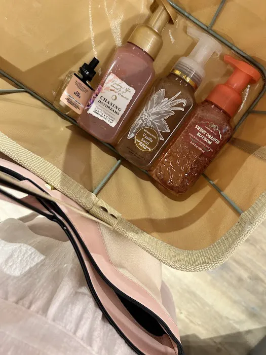 Bath & Body Works 6