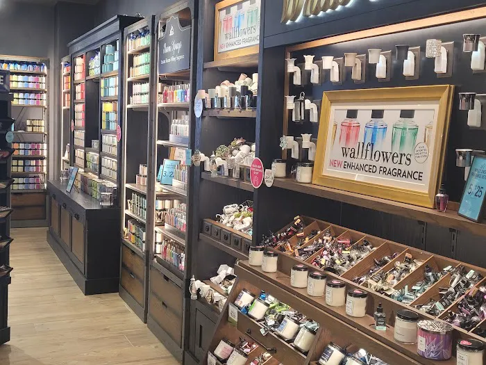 Bath & Body Works 9