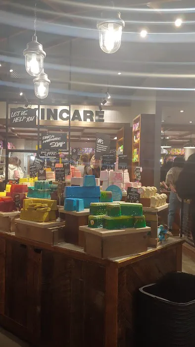 Lush Cosmetics King of Prussia 2