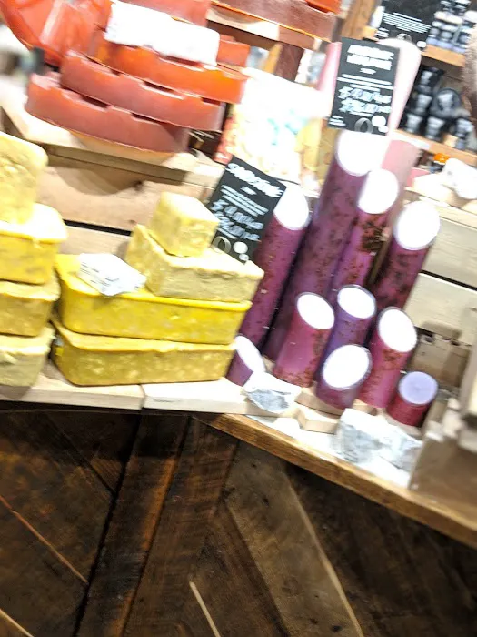 Lush Cosmetics King of Prussia 9