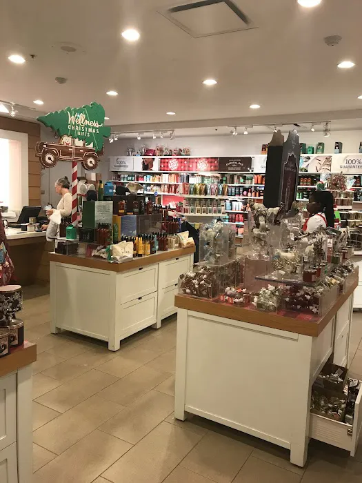 Bath & Body Works 6
