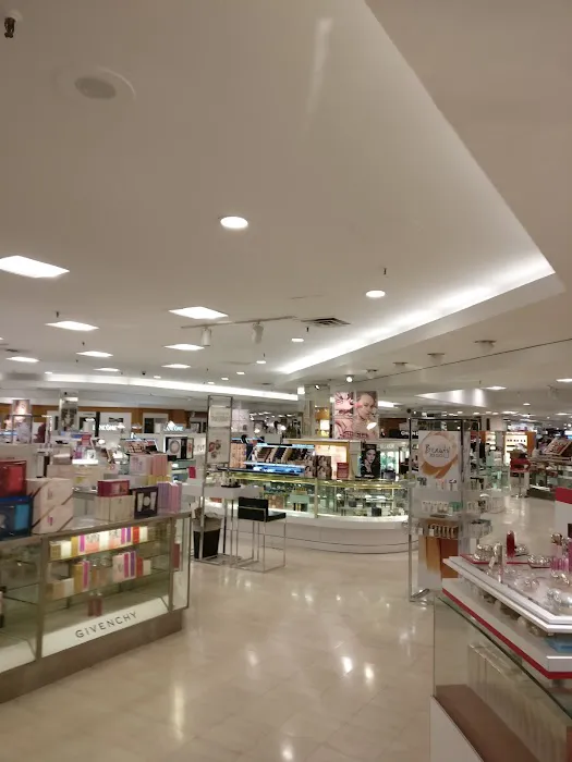 Macy's 4