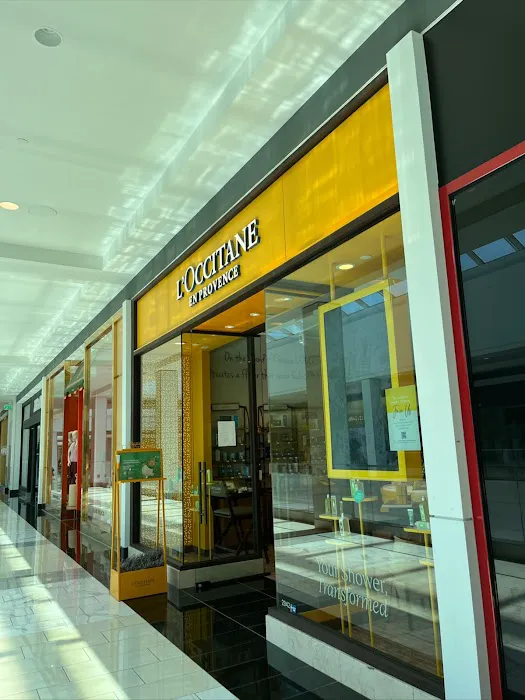 L'OCCITANE EN PROVENCE 4