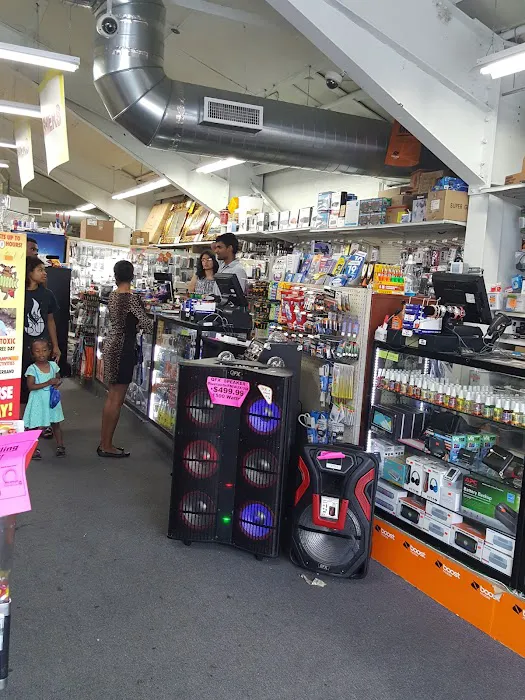 R&M Variety Shop 0