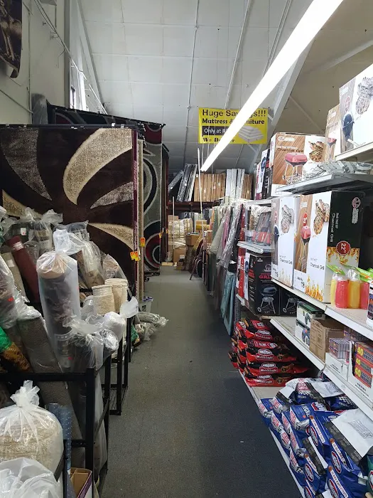 R&M Variety Shop 8