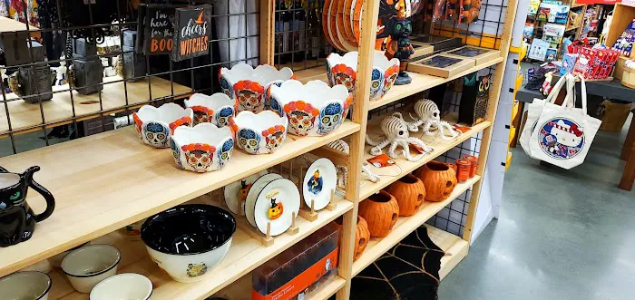 World Market 3