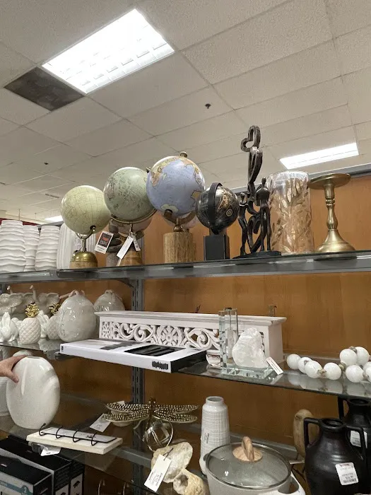 T.J. Maxx 3