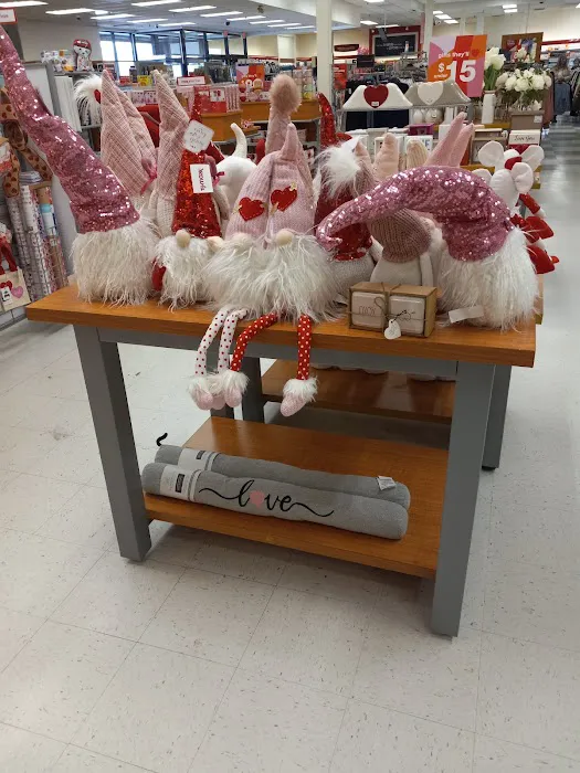 T.J. Maxx 7