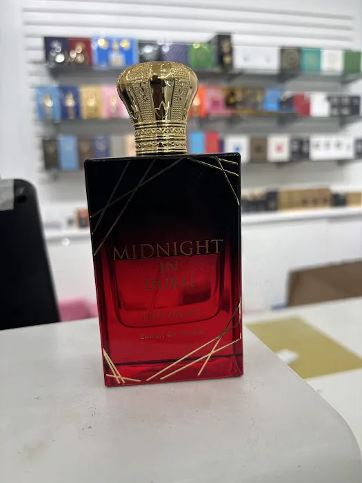 Perfume World 8