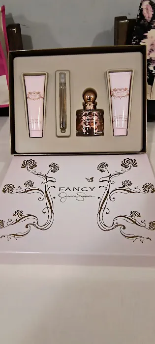 Janilu Perfume Shop 7