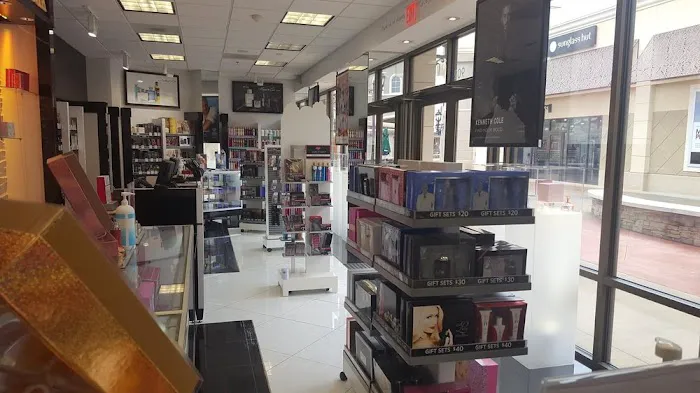 Fragrance Outlet 4