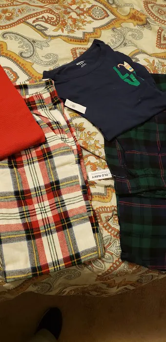 Old Navy 2