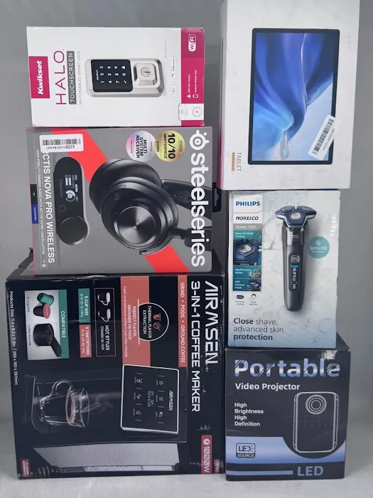 Treasure Hunt Liquidators Bin Mega Store 4