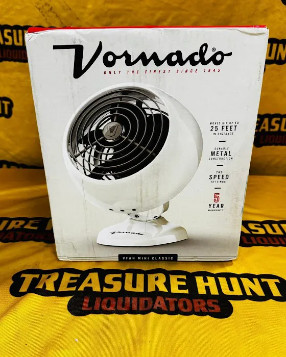 Treasure Hunt Liquidators Bin Mega Store 8