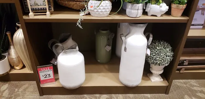 Kirkland's Home 6