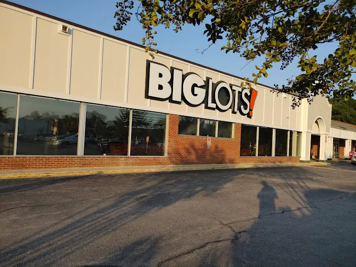 Big Lots 6