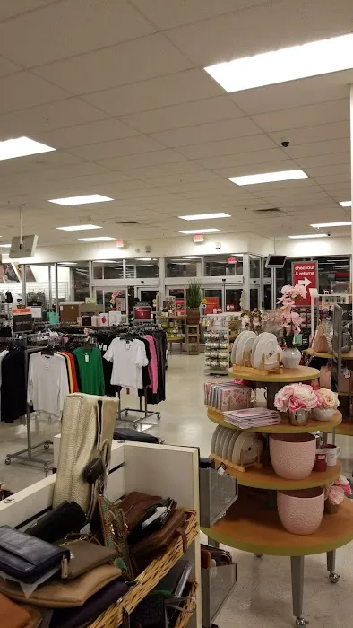 T.J. Maxx 7
