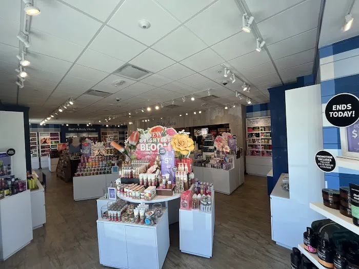 Bath & Body Works 1