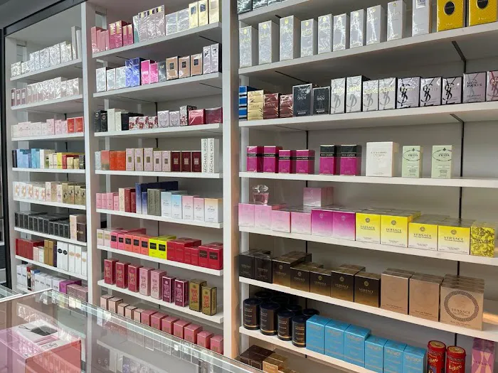 Perfume Gallery 1
