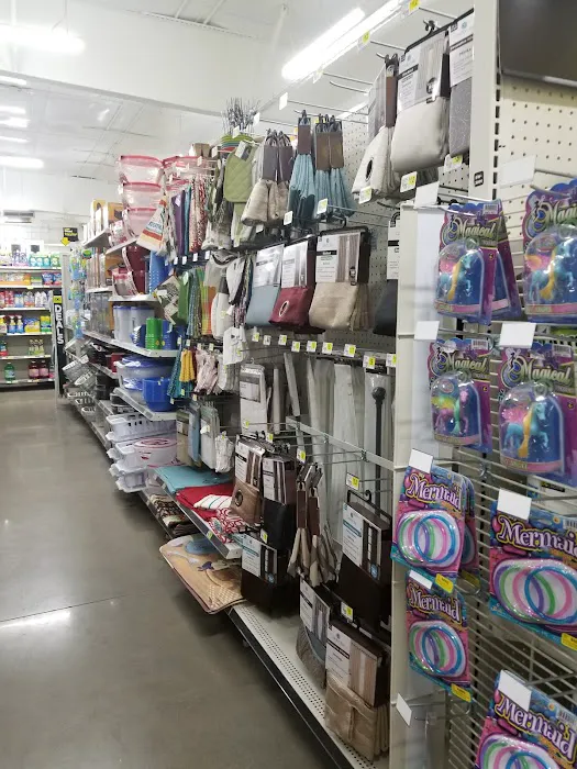 Dollar General 8
