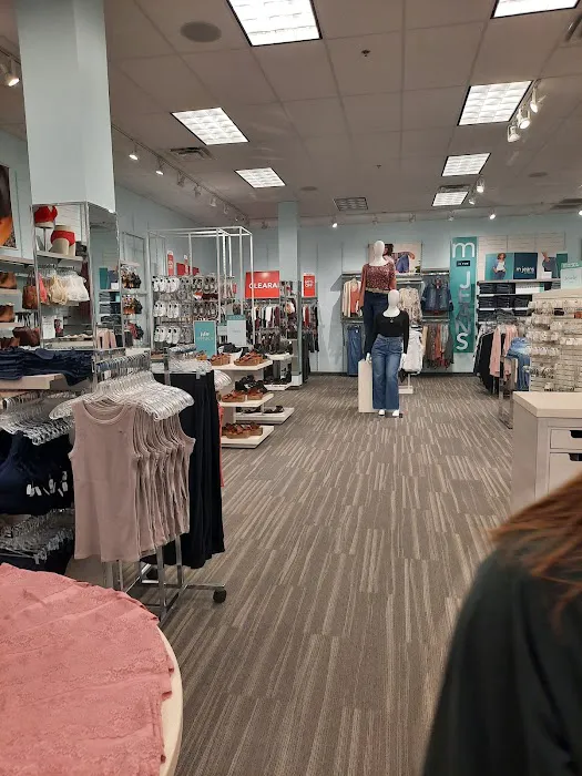Maurices 1
