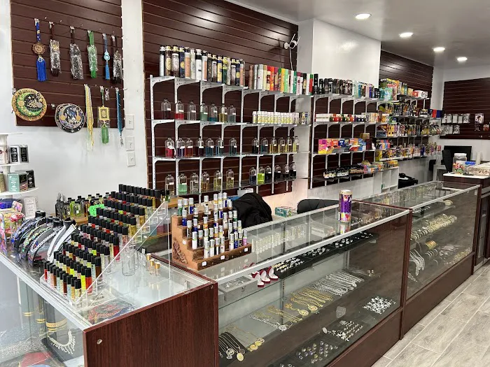 KHAN CONVENIENCE & DEPOT - SMOKE SHOP & PERFUME STORE 6