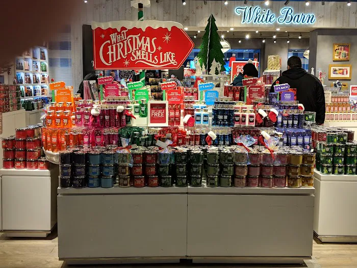 Bath & Body Works 1
