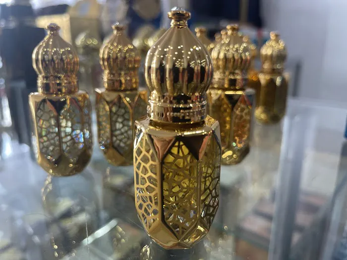 Sadaf Clothing & Perfume 4