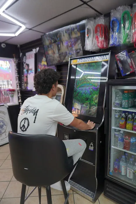 Star Smoke Shop 3