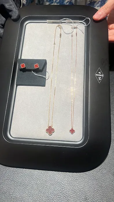Van Cleef & Arpels (Pennsylvania – King of Prussia) 6