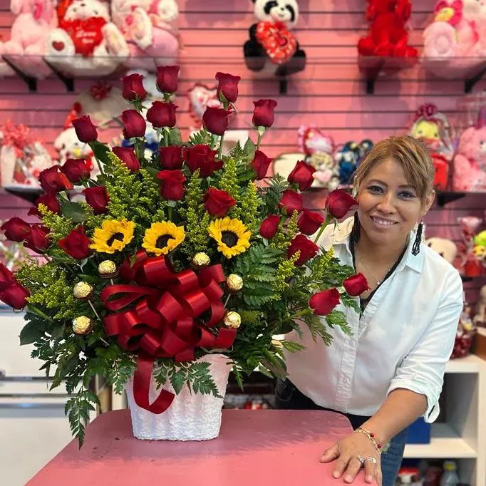 BELLA FLOR , Floristeria 8