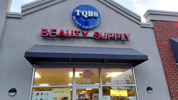 The Queen's Beauty Supply and Fragrances 0