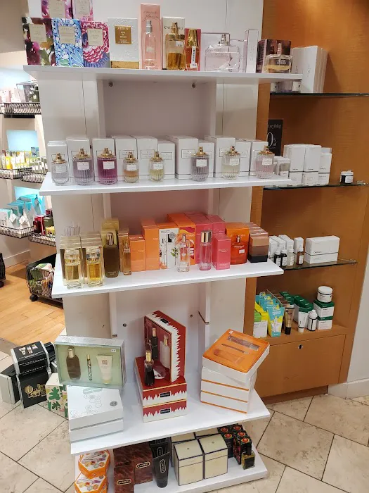 The Cosmetics Company Store 9