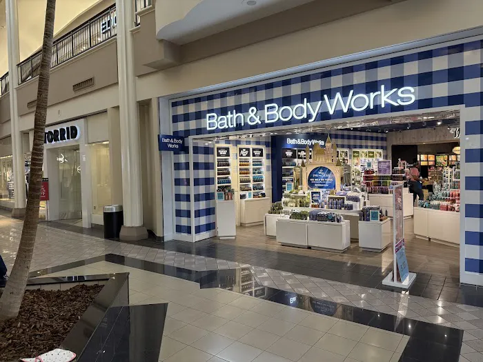 Bath & Body Works 1
