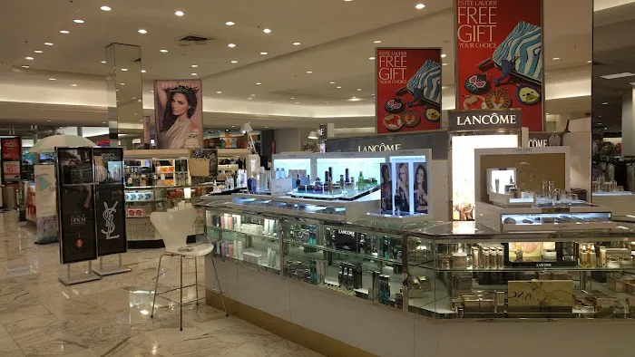 Dillard's 0