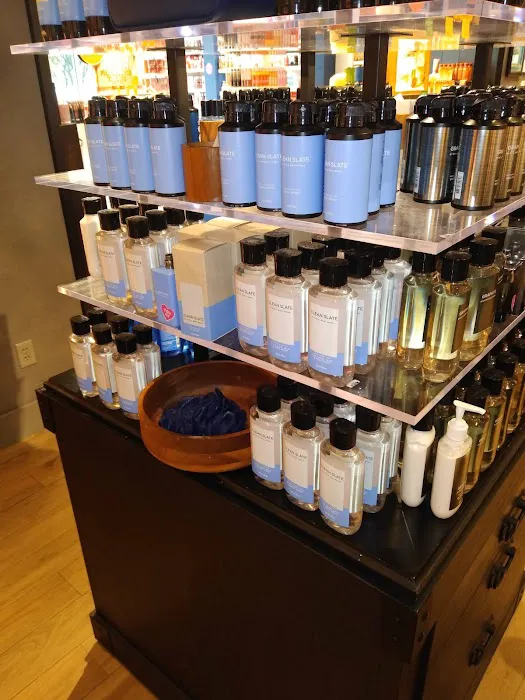 Bath & Body Works 1