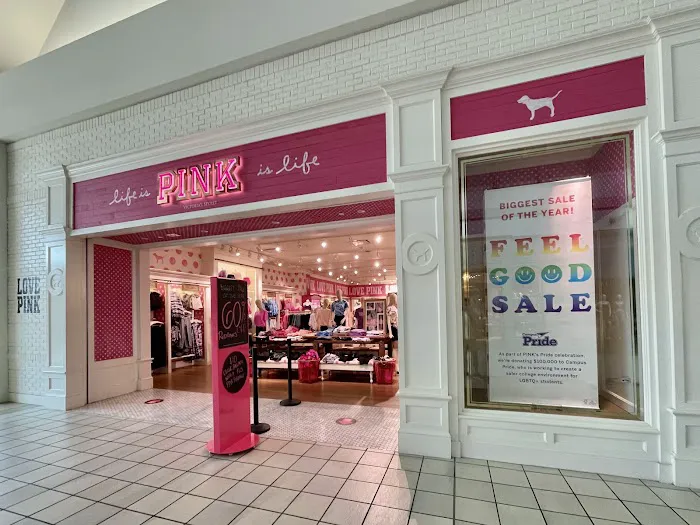 Victoria's Secret & PINK by Victoria's Secret 9