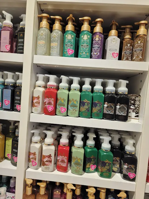 Bath & Body Works 6