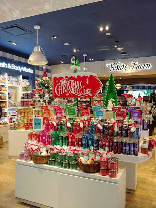 Bath & Body Works 4