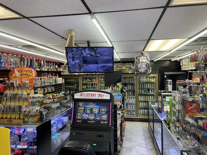 Expressway Mini Mart 4
